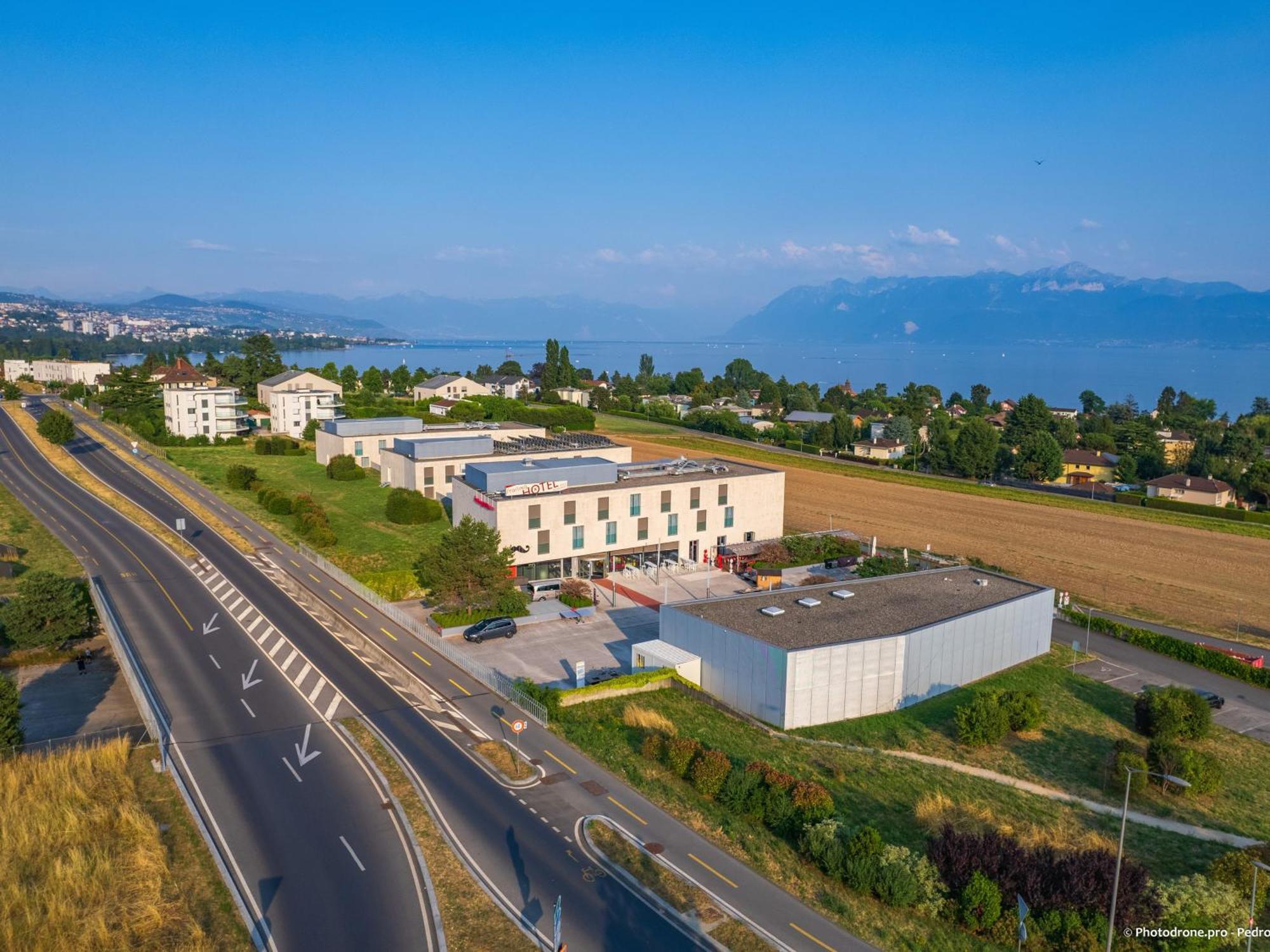 Starling Hotel Lausanne Saint Sulpice  Exterior foto